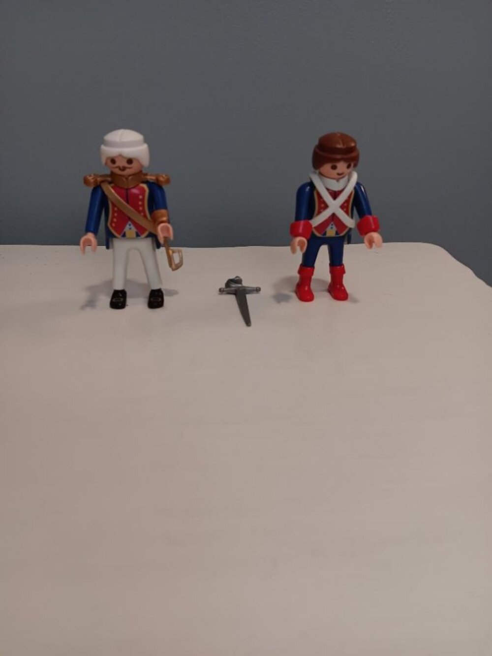 Playmobil British Royal Guardsmen Naval Soldiers 2 Figure Lot Missinf Parts